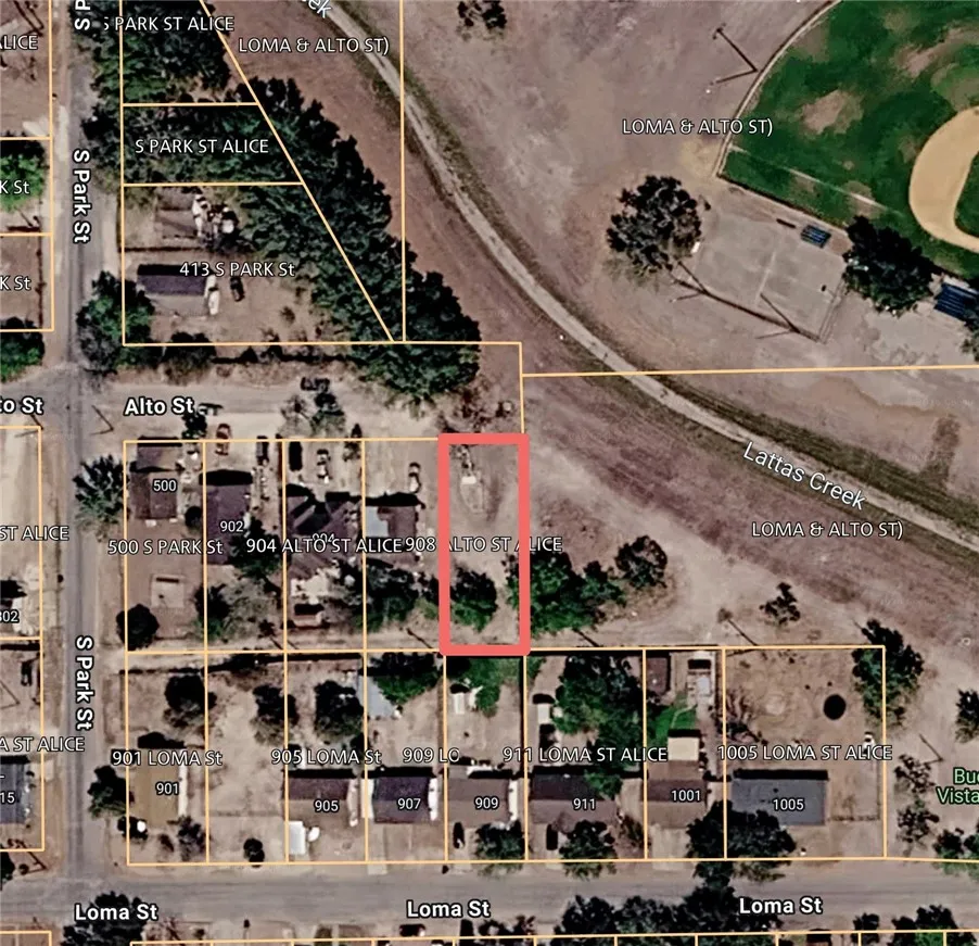 908 Alto Street Alice, TX 78332