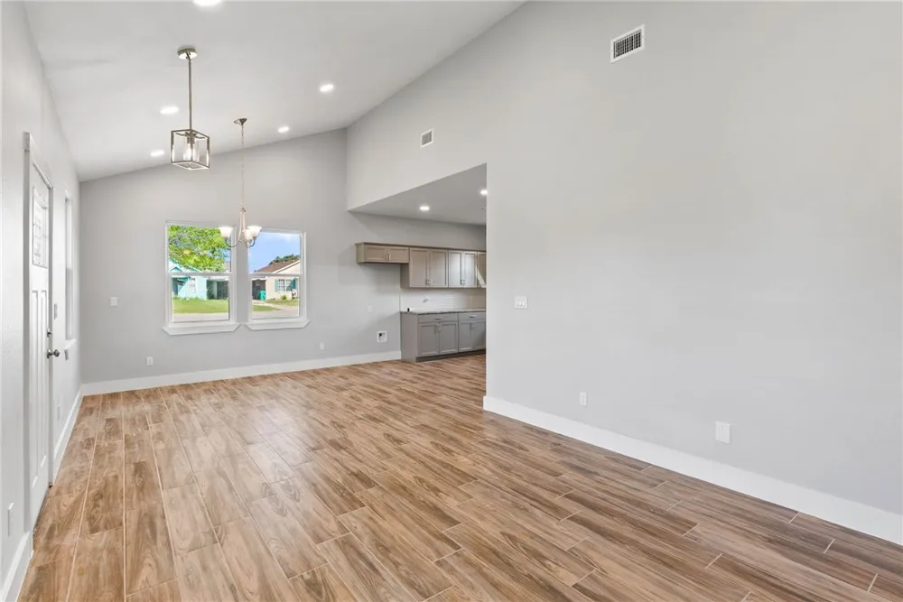 219 S 10th Street Aransas Pass, TX 78336