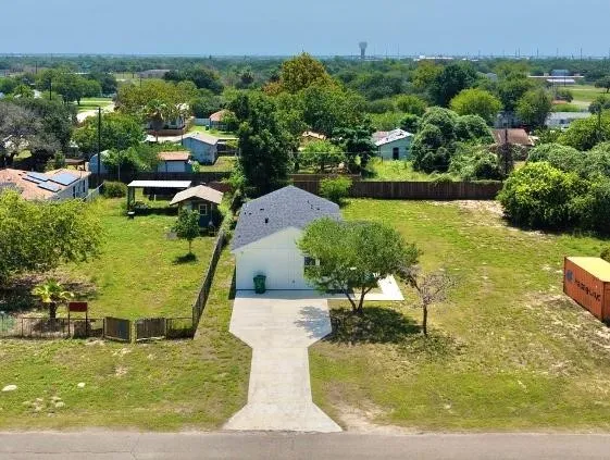 219 S 10th Street Aransas Pass, TX 78336