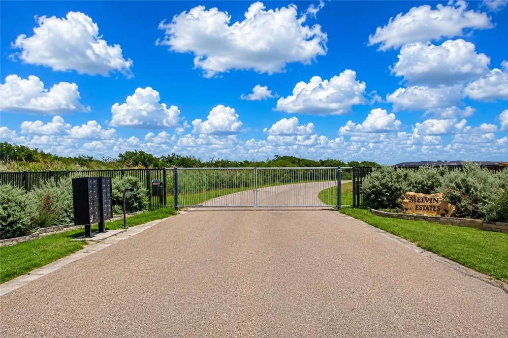 6718 Wesley Way Corpus Christi, TX 78415