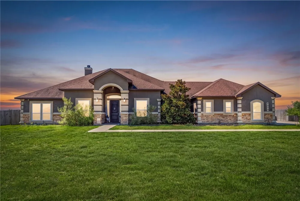 6718 Wesley Way Corpus Christi, TX 78415