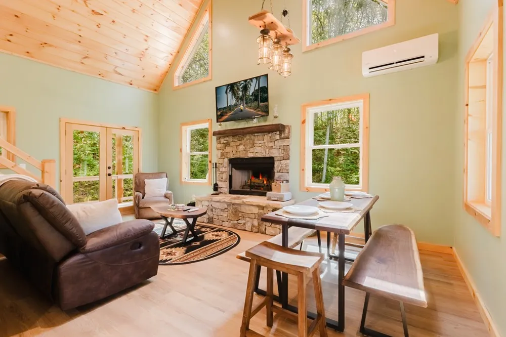 Golden Hawk Drive Bryson City, NC 28713