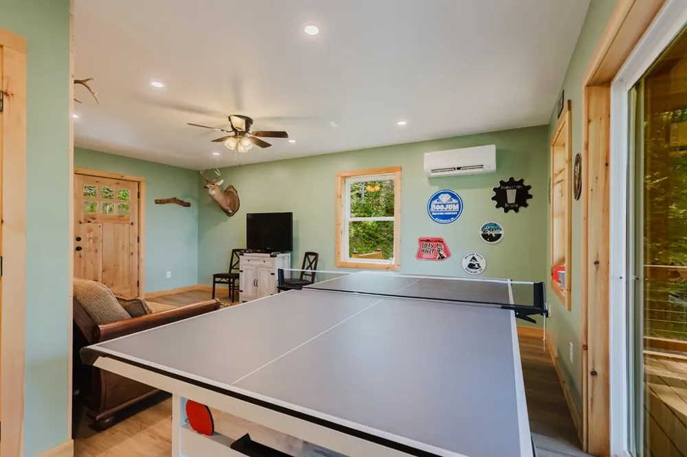 Golden Hawk Drive Bryson City, NC 28713