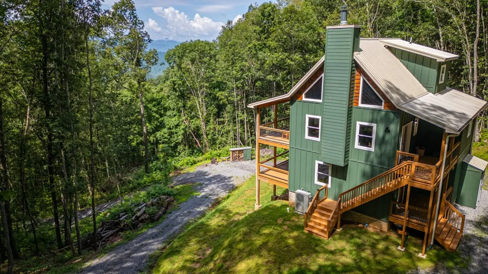 Golden Hawk Drive Bryson City, NC 28713