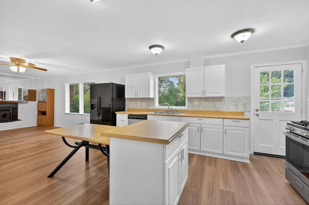 3724 Chavers Place Stone Mountain, GA 30083