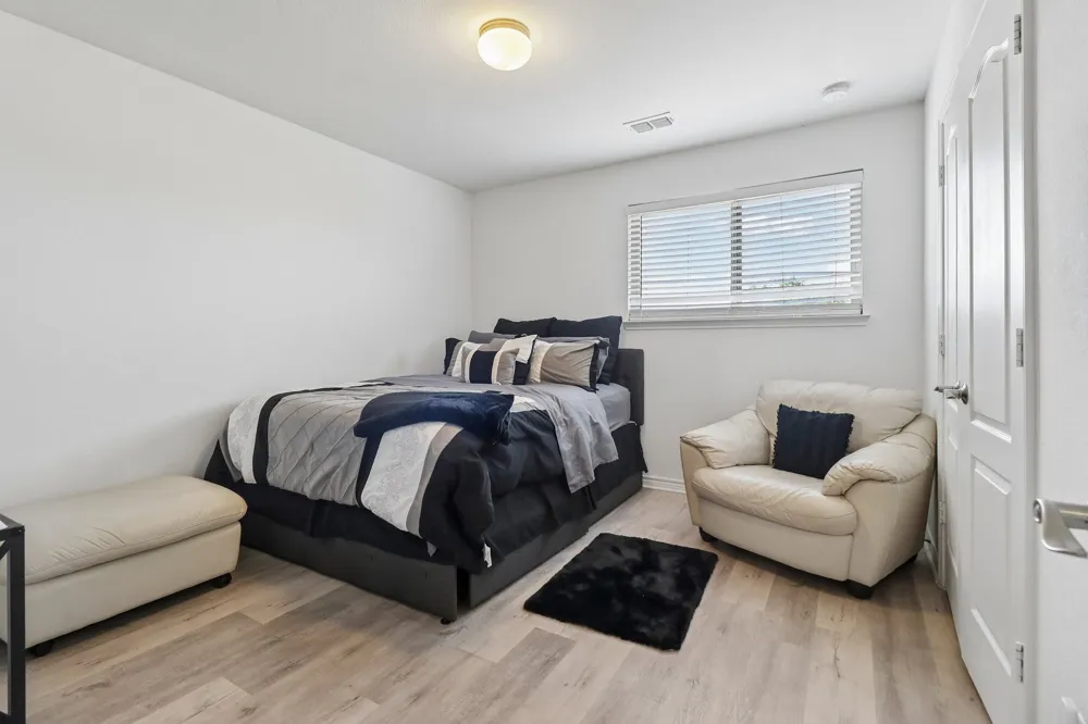 716 Snowy Orchid Lane DeSoto, TX 75115