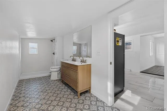 137 Hazel Court Denver, CO 80219