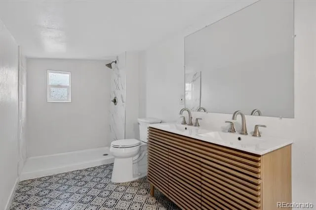 137 Hazel Court Denver, CO 80219