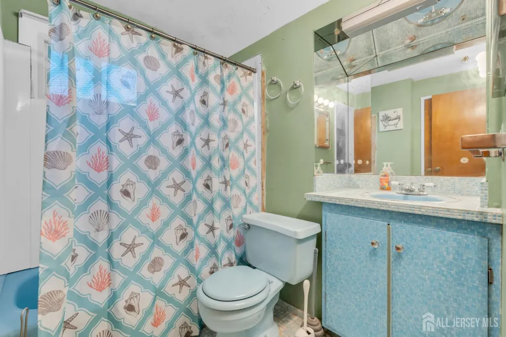 140 Camelot Drive Port Reading, NJ 07064