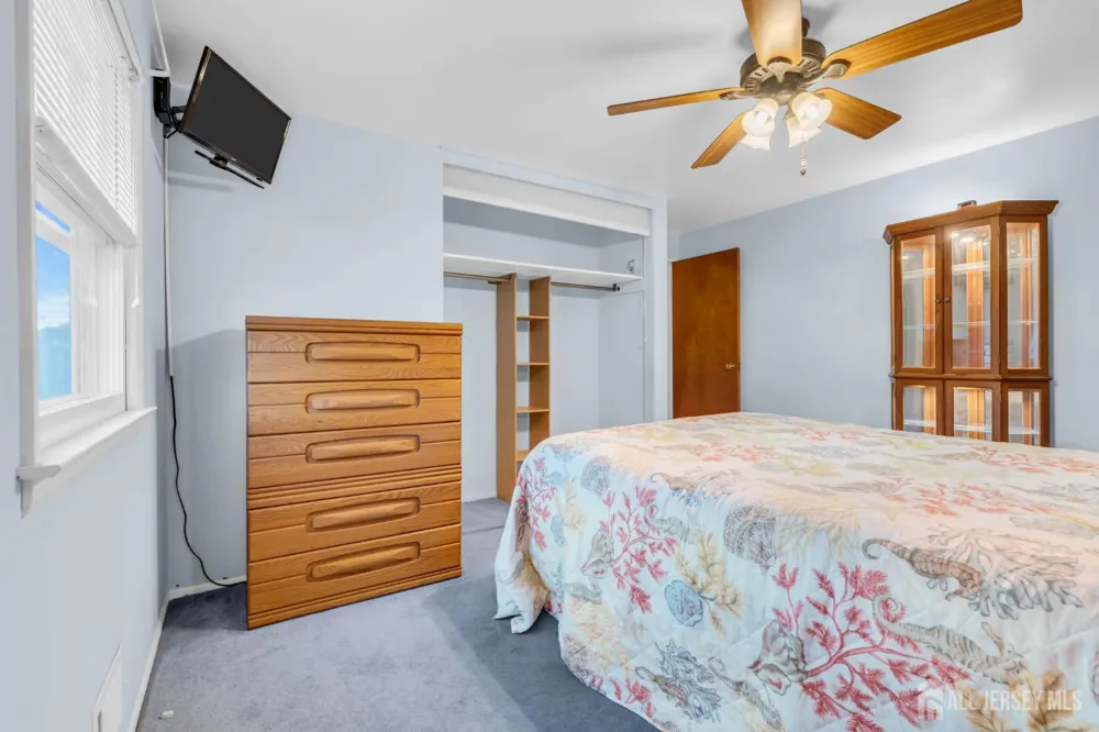 140 Camelot Drive Port Reading, NJ 07064