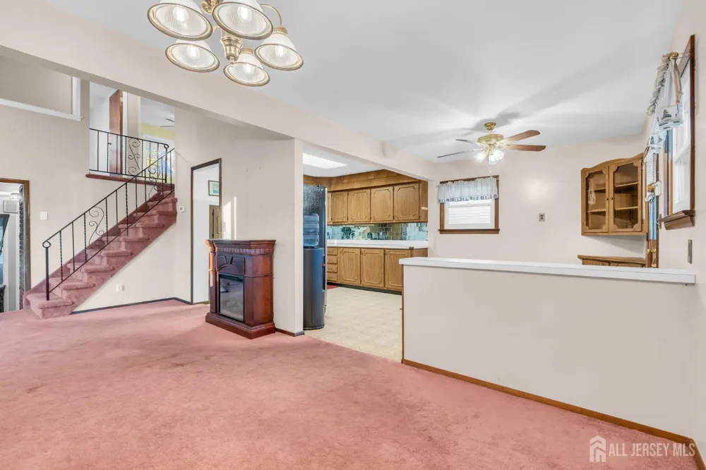 140 Camelot Drive Port Reading, NJ 07064