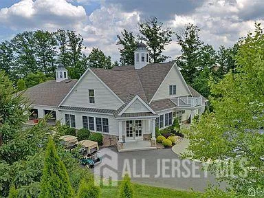 12 Crenshaw Court Monroe, NJ 08831