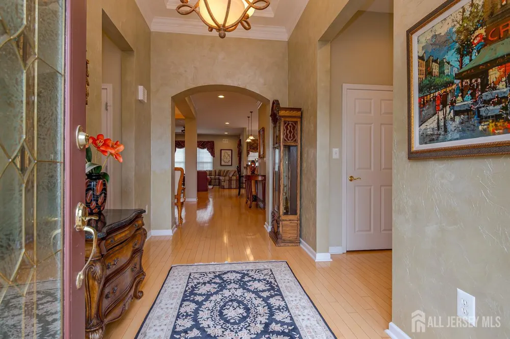 12 Crenshaw Court Monroe, NJ 08831