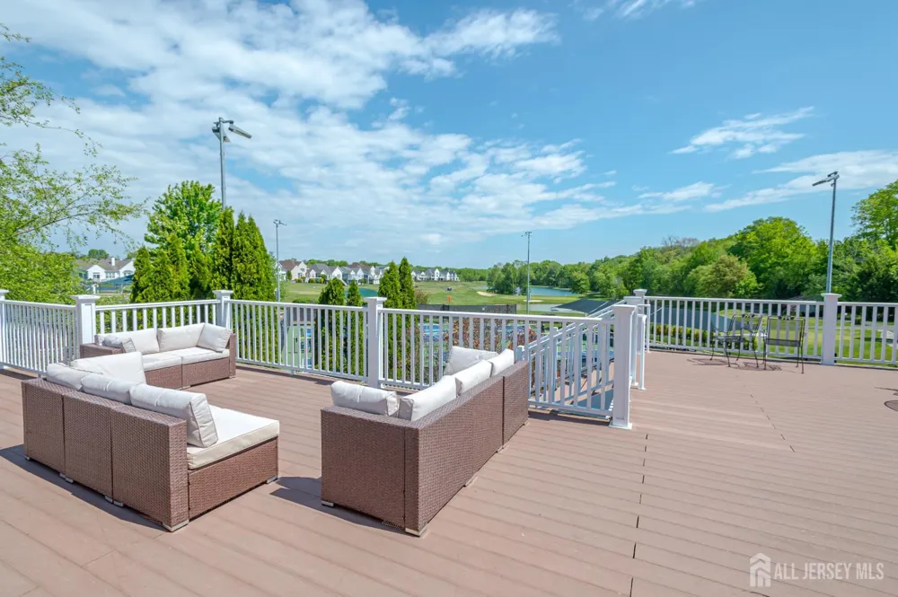12 Crenshaw Court Monroe, NJ 08831