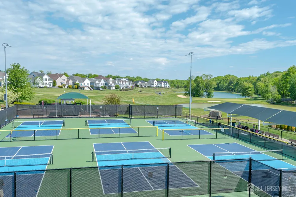 12 Crenshaw Court Monroe, NJ 08831