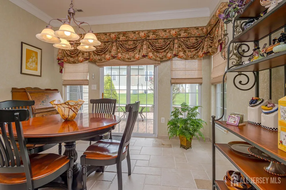 12 Crenshaw Court Monroe, NJ 08831