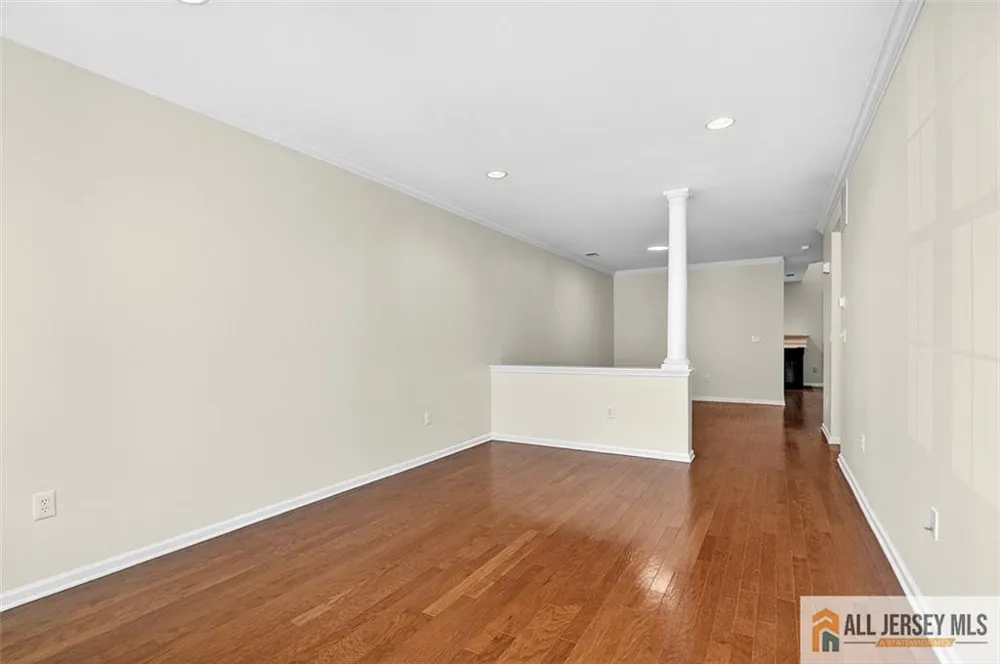68 Osprey Drive Old Bridge, NJ 08857