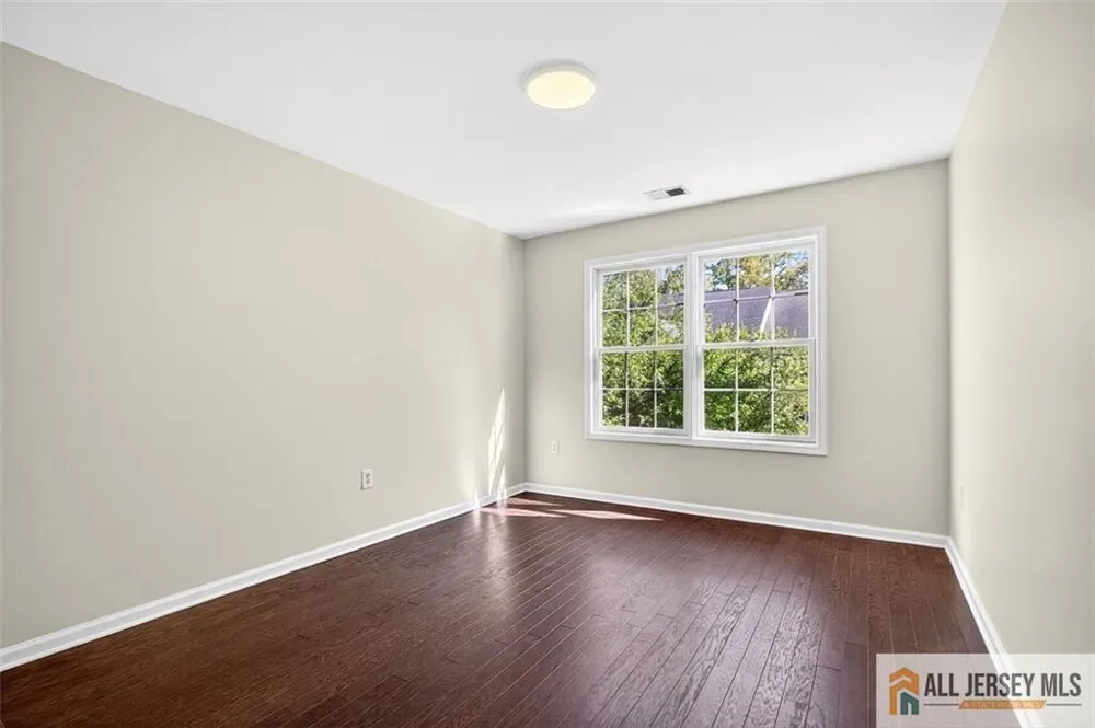 68 Osprey Drive Old Bridge, NJ 08857