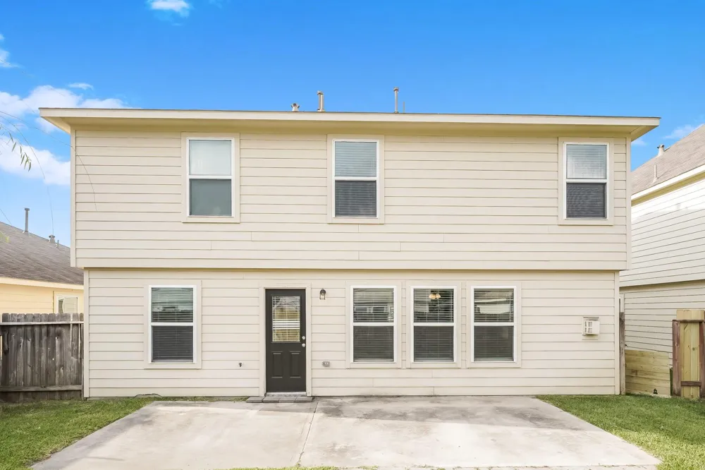 9816 Lace Flower Way Conroe, TX 77385