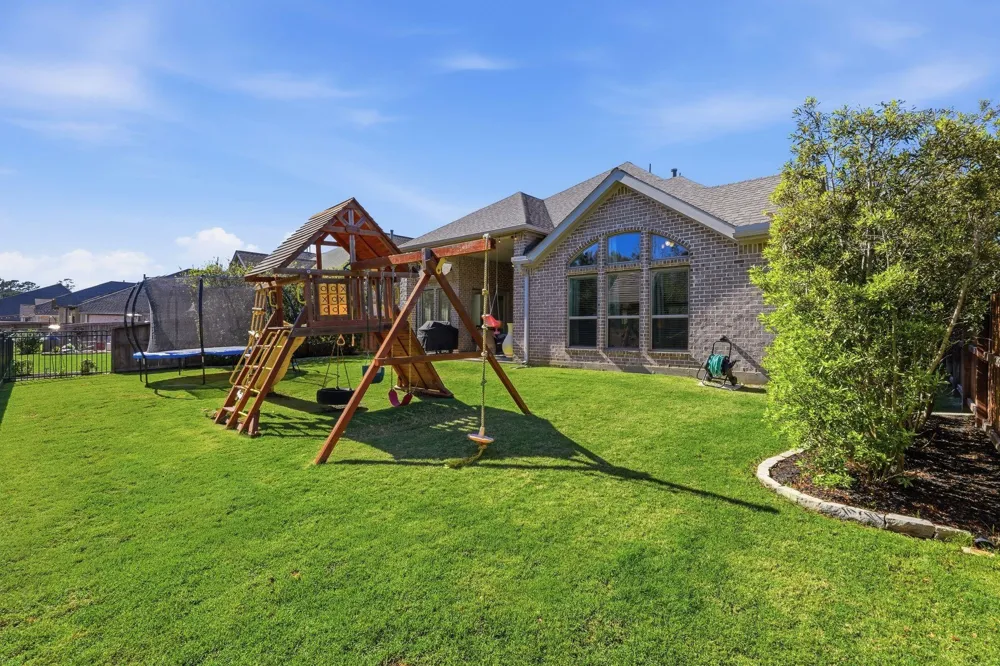 8602 Burdekin Road Magnolia, TX 77354