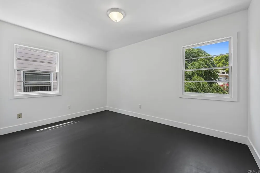 1936 Broadway San Diego, CA 92102