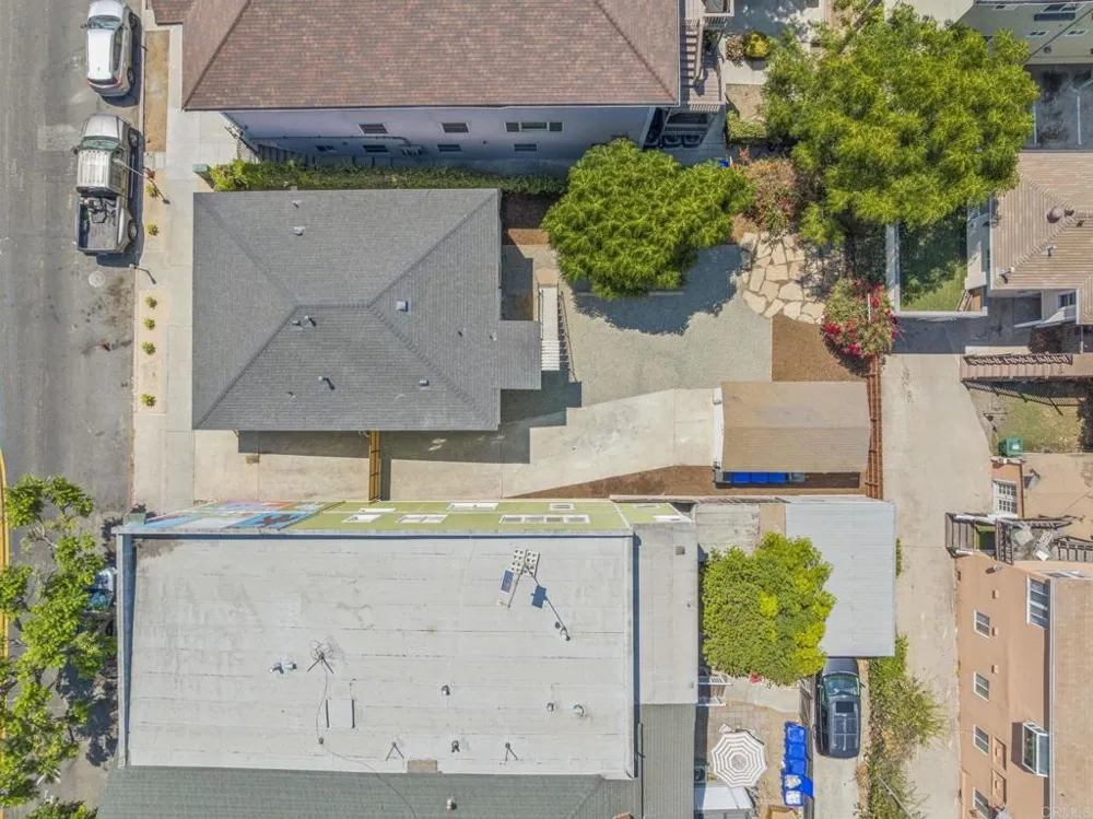 1936 Broadway San Diego, CA 92102