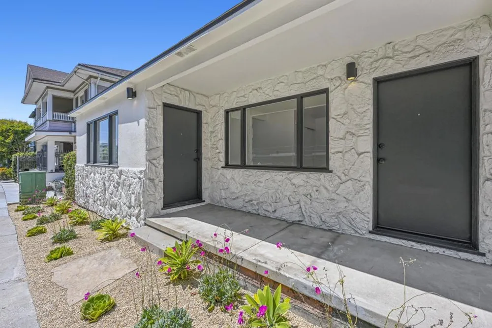 1936 Broadway San Diego, CA 92102