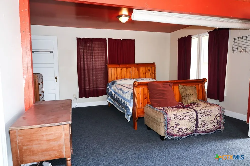 506 Krause Street Victoria, TX 77901
