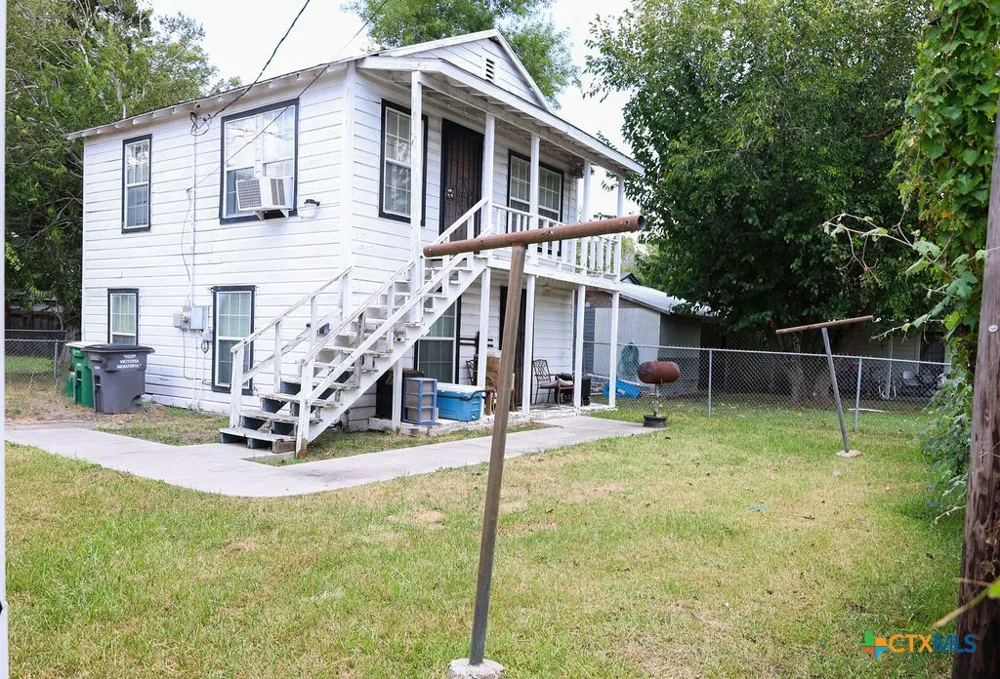 506 Krause Street Victoria, TX 77901