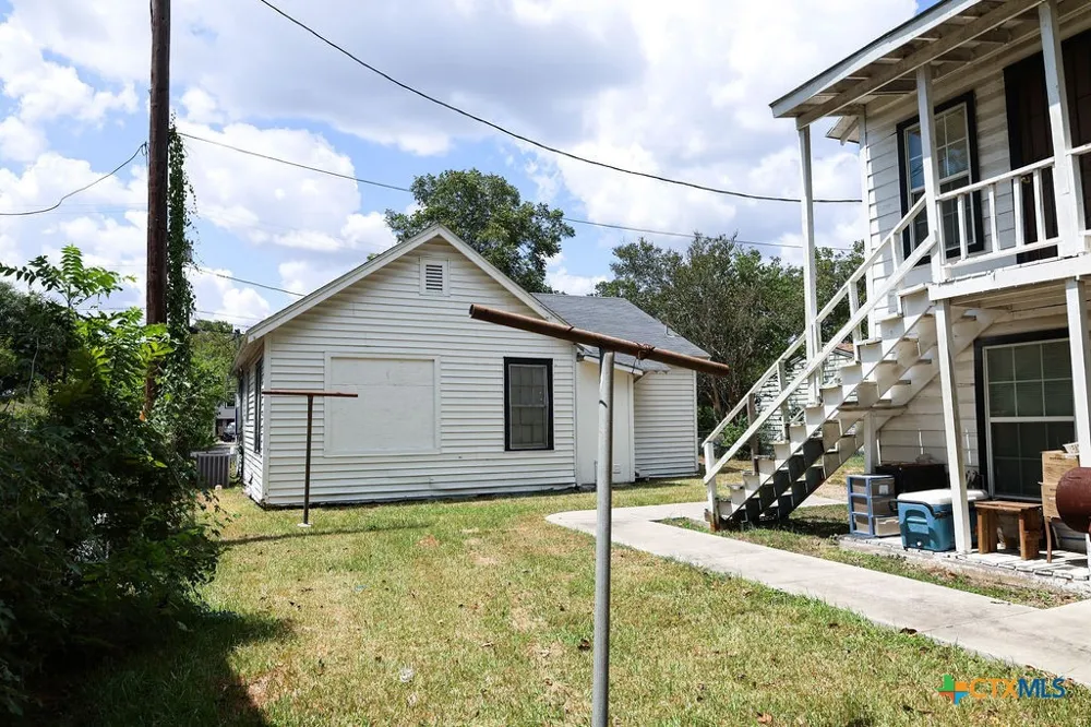 506 Krause Street Victoria, TX 77901