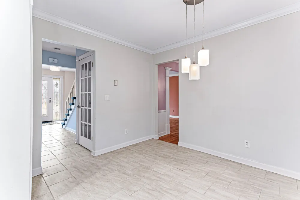 1698 Lexington Street Plymouth, MI 48170