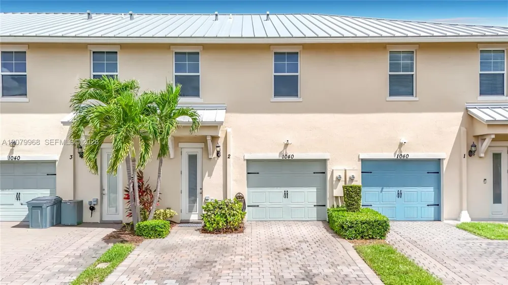 1040 Eucalyptus Dr #2 Hollywood, FL 33021