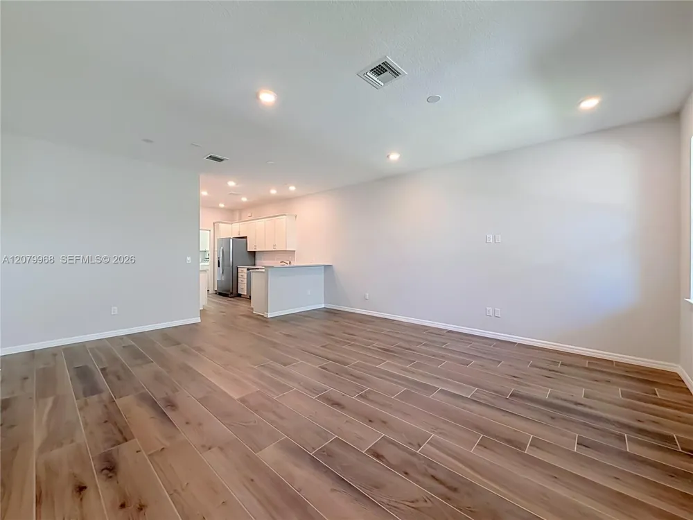 1040 Eucalyptus Dr #2 Hollywood, FL 33021
