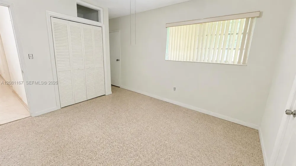 7800 SW 34th Ter Miami, FL 33155
