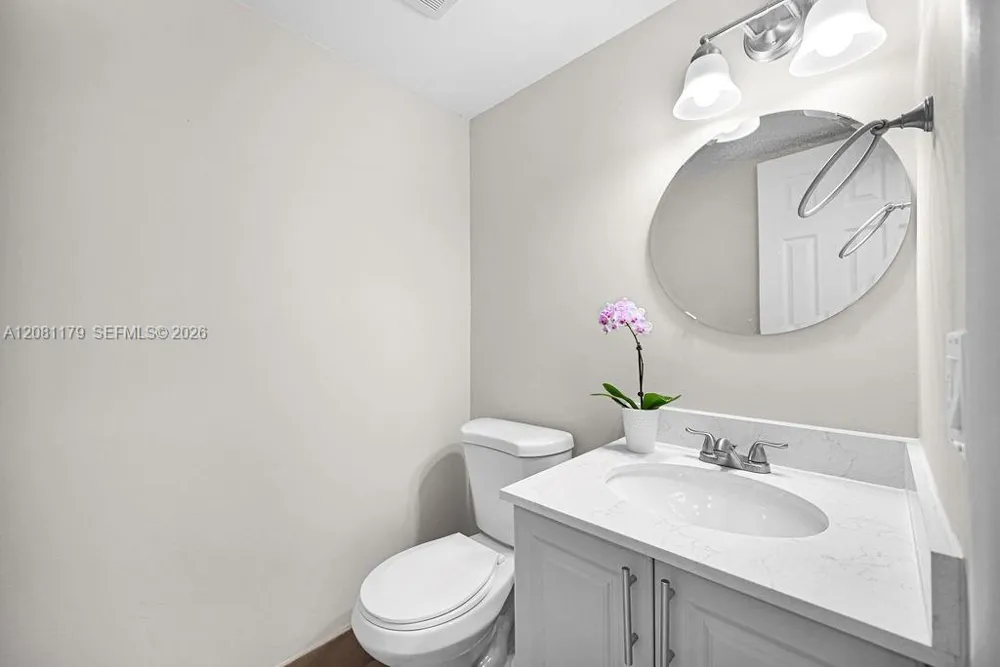 9133 Fontainebleau Blvd #5 Miami, FL 33172