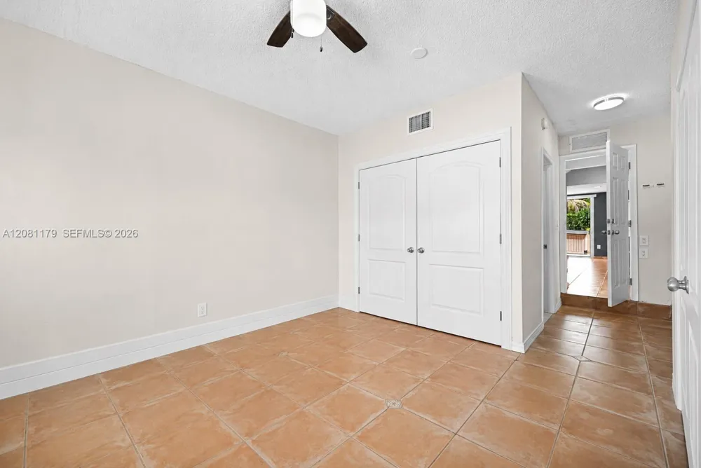 9133 Fontainebleau Blvd #5 Miami, FL 33172