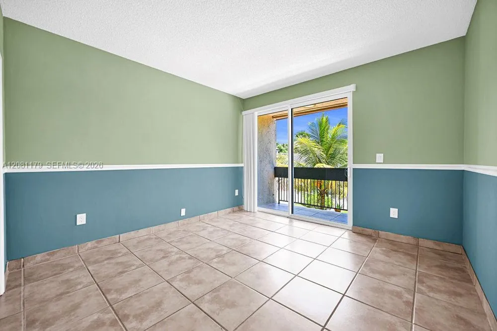 9133 Fontainebleau Blvd #5 Miami, FL 33172