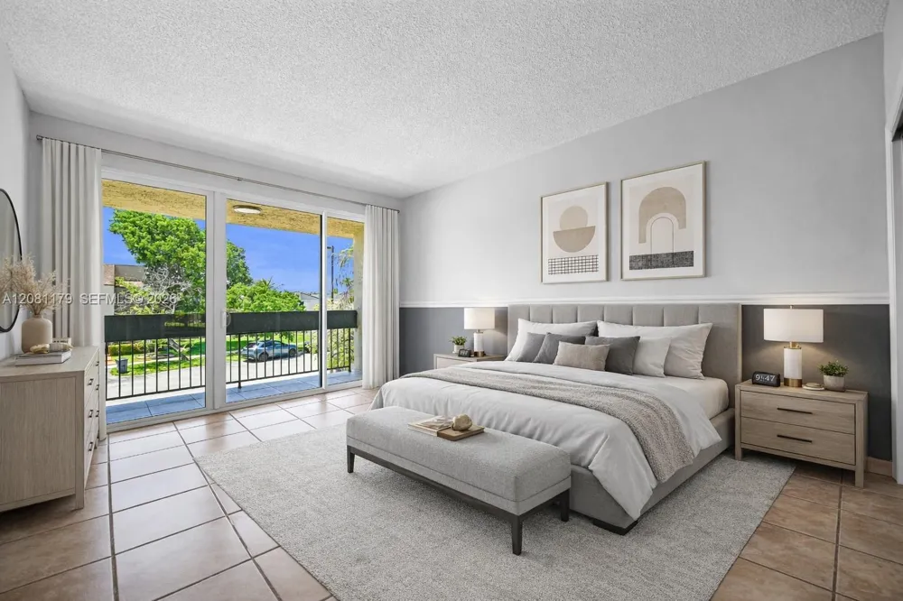 9133 Fontainebleau Blvd #5 Miami, FL 33172