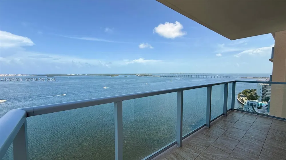 1155 Brickell Bay Dr #2310 Miami, FL 33131