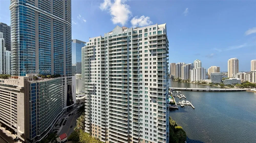 1155 Brickell Bay Dr #2310 Miami, FL 33131
