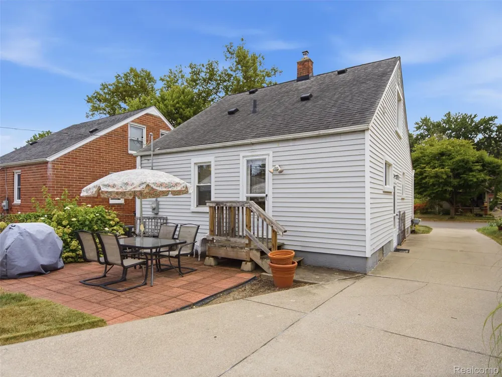 475 E Marshall Street Ferndale City, MI 48220