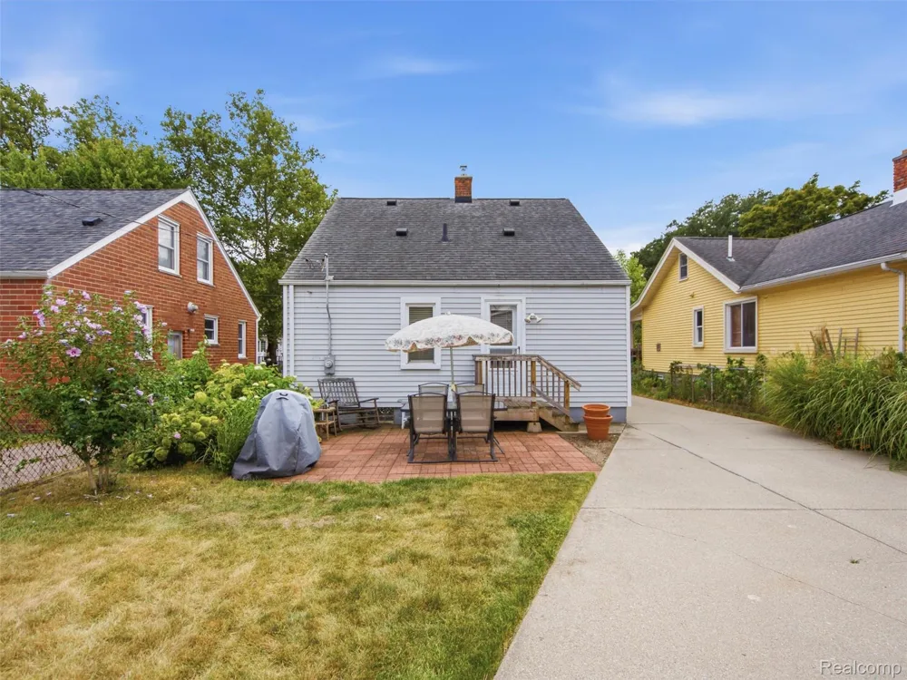 475 E Marshall Street Ferndale City, MI 48220