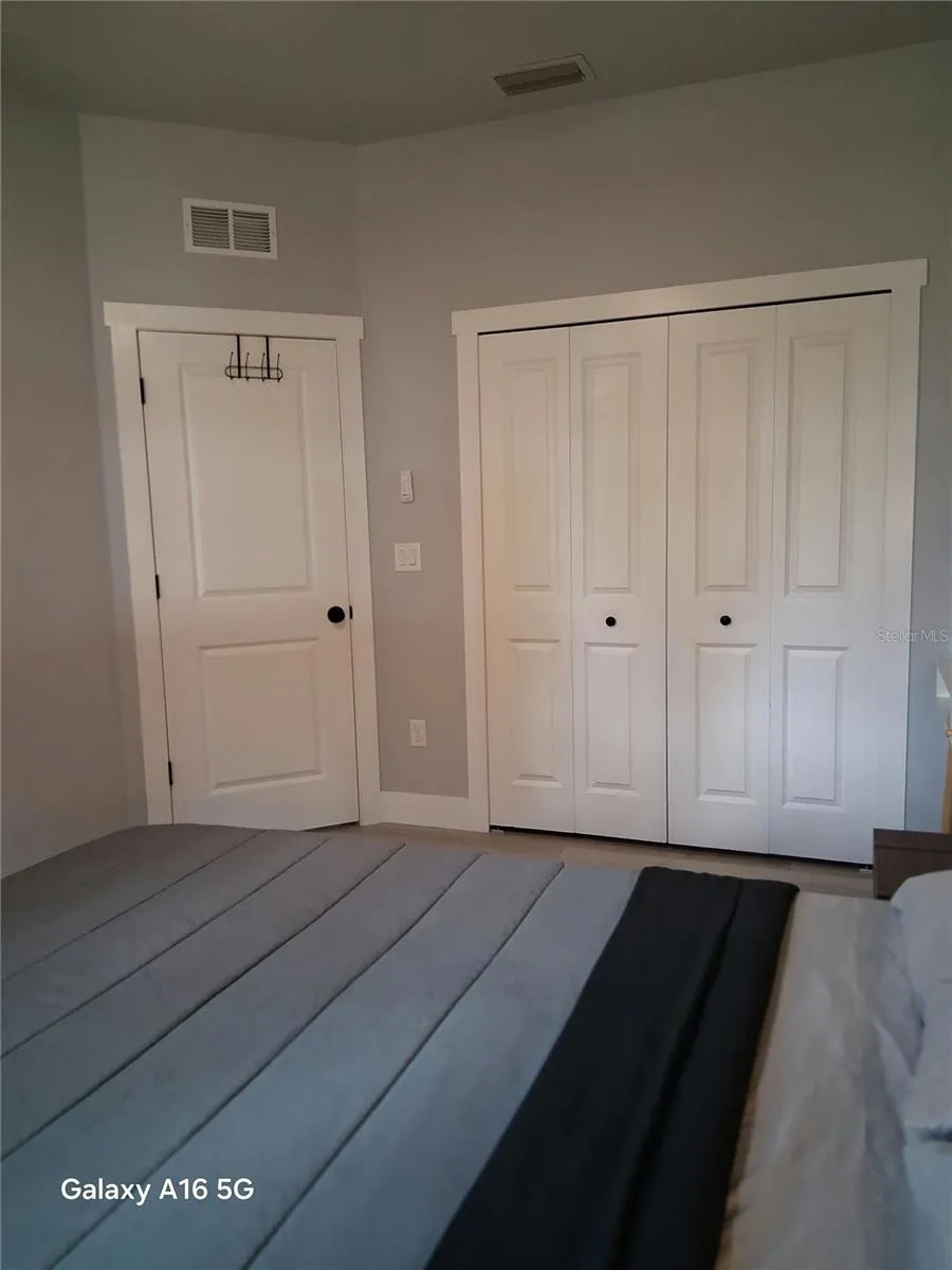 3219 E EMMA STREET Tampa, FL 33610