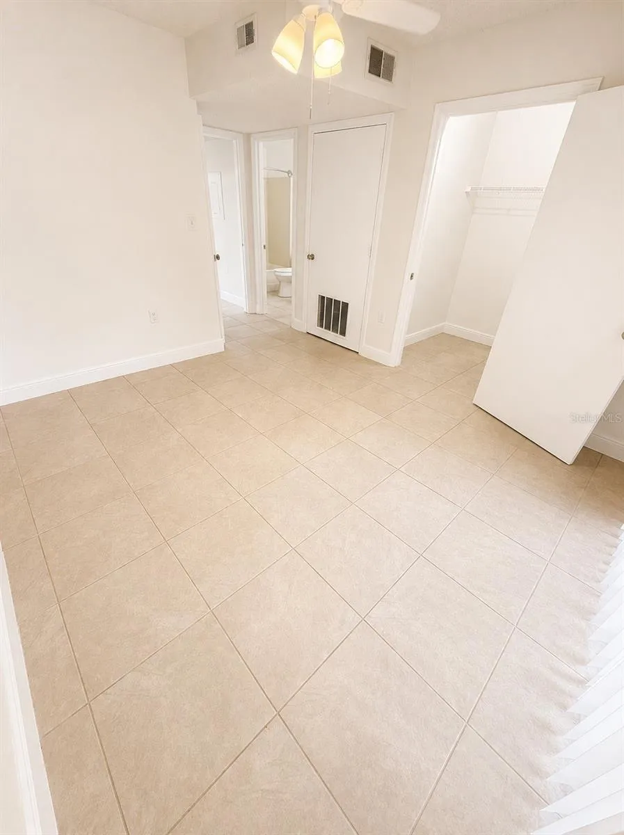 1183-1183 BENTLEY ROAD #4 Leesburg, FL 34748