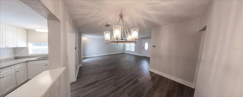 4710 W PRICE AVENUE Tampa, FL 33606