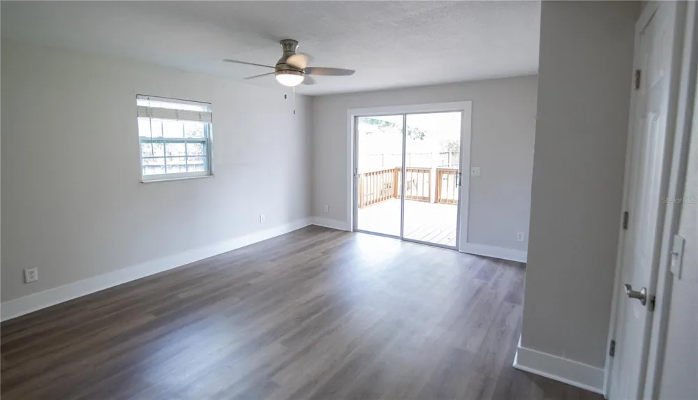 4710 W PRICE AVENUE Tampa, FL 33606