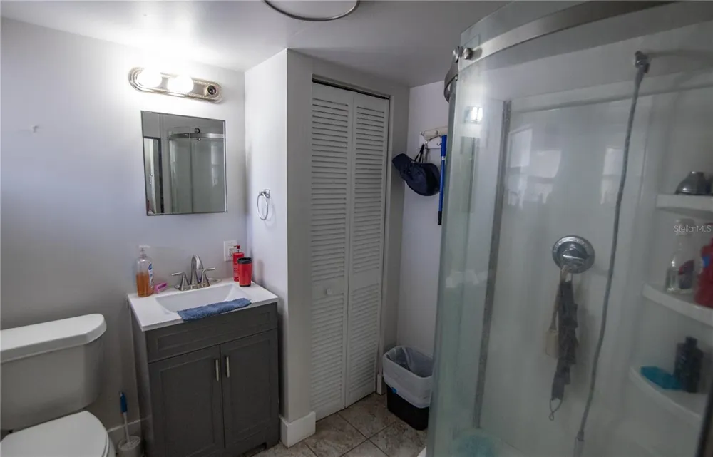 4710 W PRICE AVENUE Tampa, FL 33606