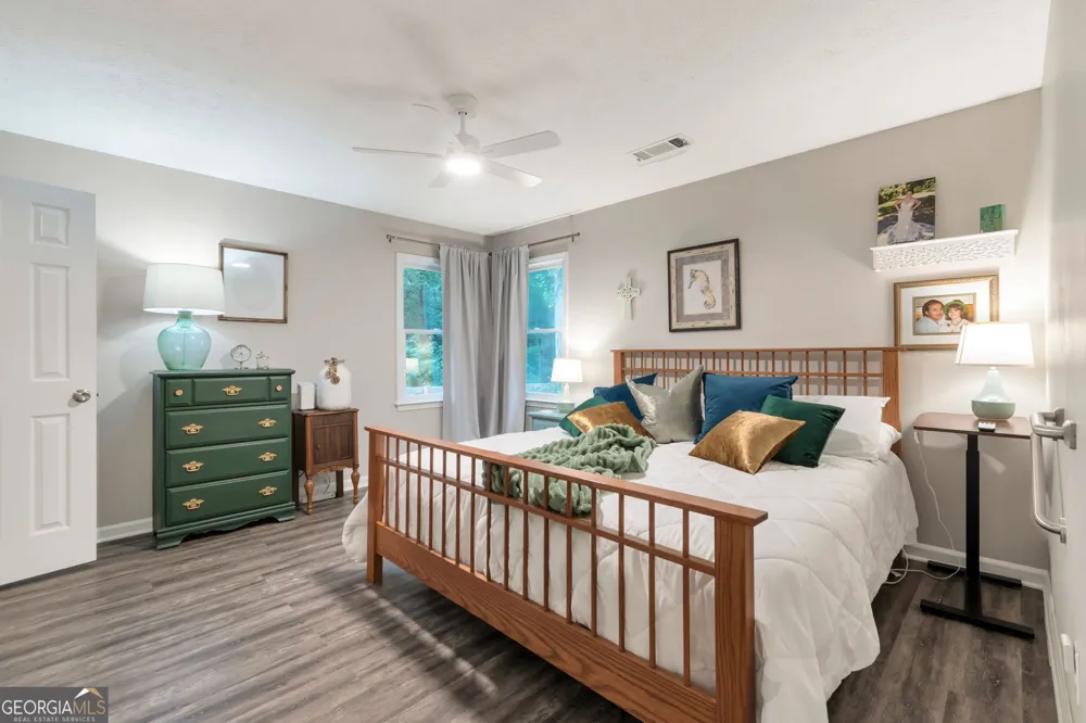 146 Johns BLFS Auburn, GA 30011
