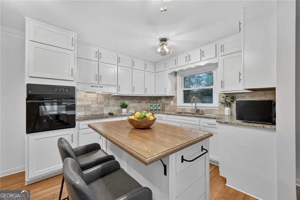 3659 Admiral DR Chamblee, GA 30341