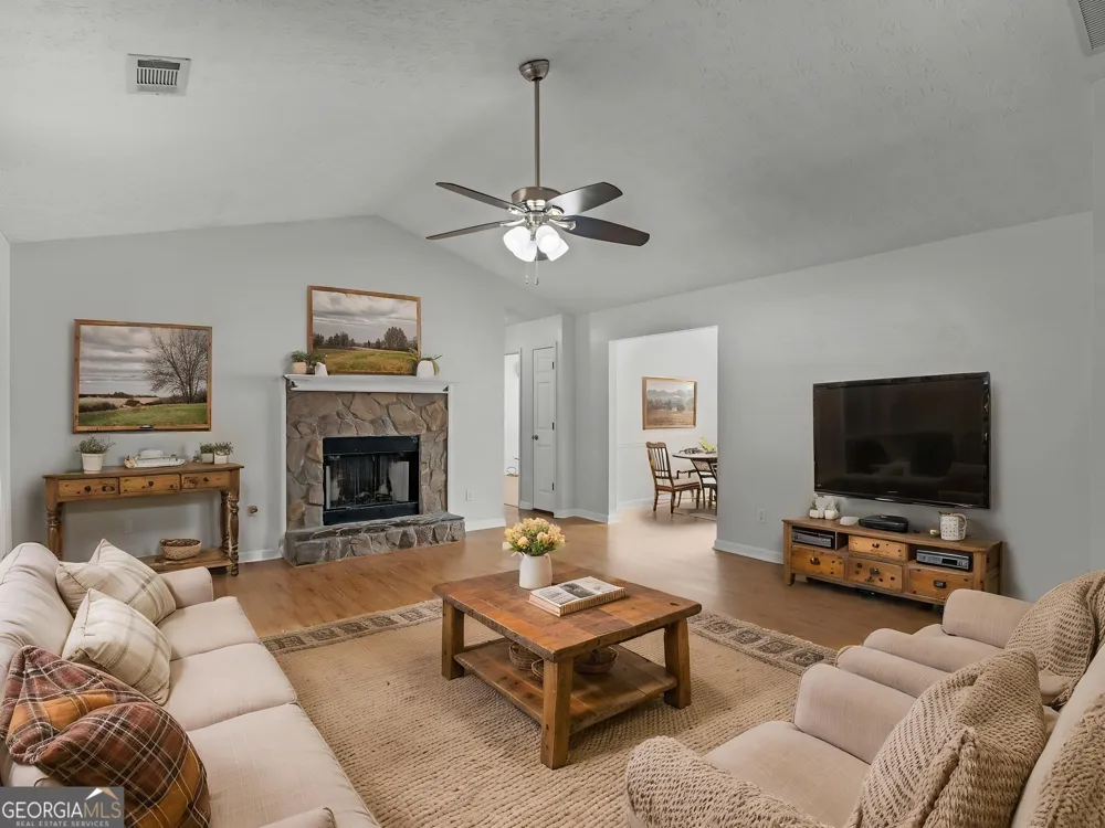 108 Greenleaf DR Hampton, GA 30228